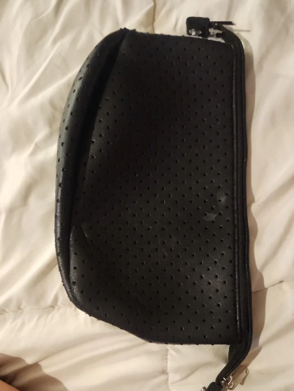 Parker& Hyde Queen Bee Collection Tolietry/Makeup Bag